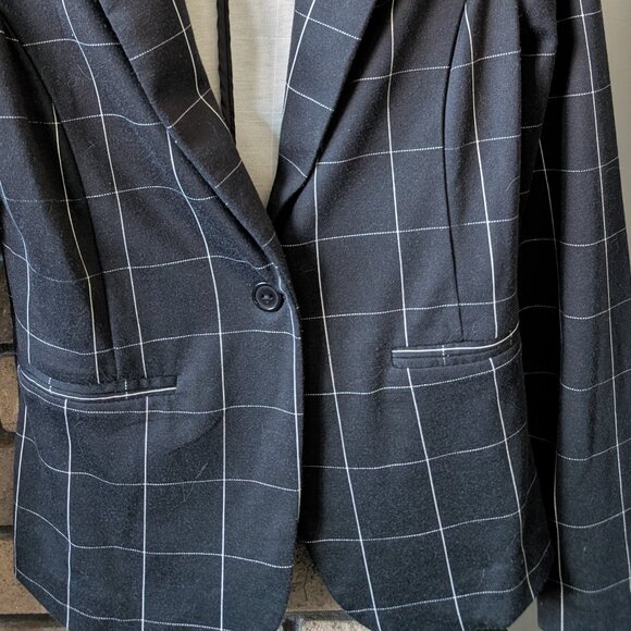 Casual black blazer - Picture 3 of 4